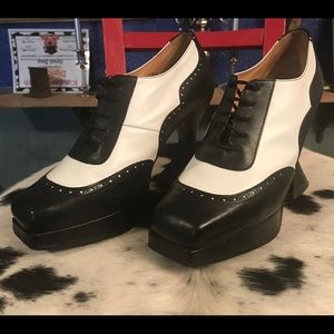 John Fluevog Beth Munsters